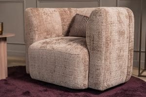 Emanuelle Twist est un fauteuil pivotant offrant un confort d'assise optimal.