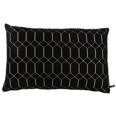 Claudi Sierkussen Petter Black